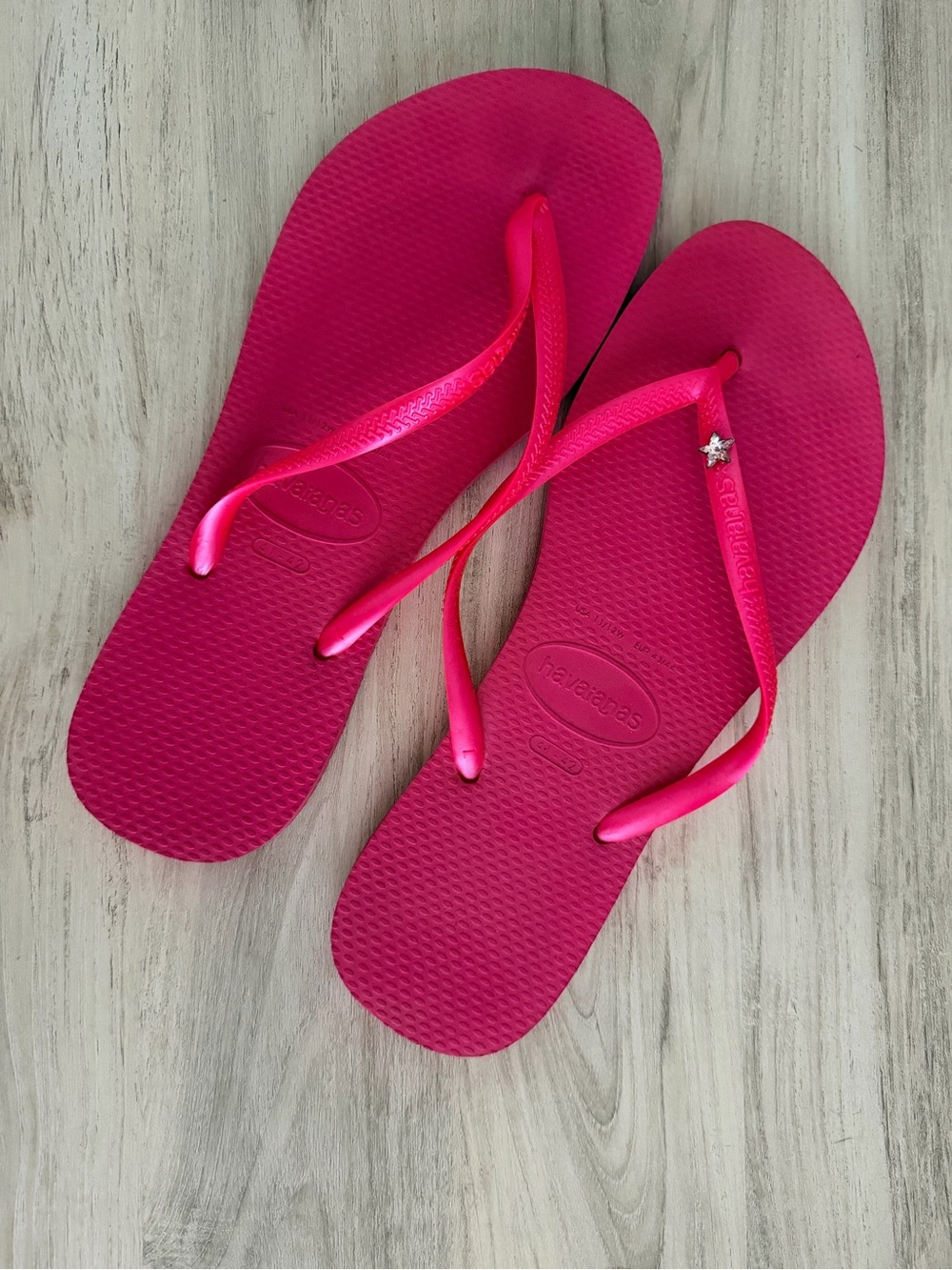 Women's Bright Pink Flip Flop Sandals with Slim Straps